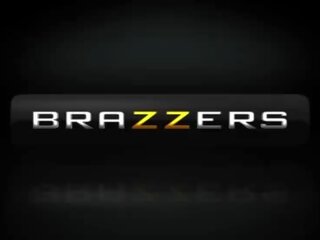 Brazzers - grande tette a scuola - lecca me in il armadietto stanza scena starring keisha grigio e johnny si