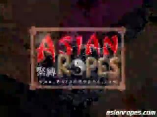 Asiatiskapojke floozy i slaveri video-