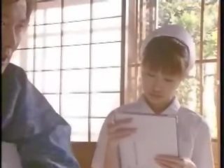 Asiatiskapojke sjuksköterska vacker waxing
