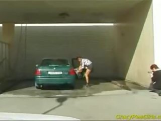 Noro pee punca pri na avto pranje